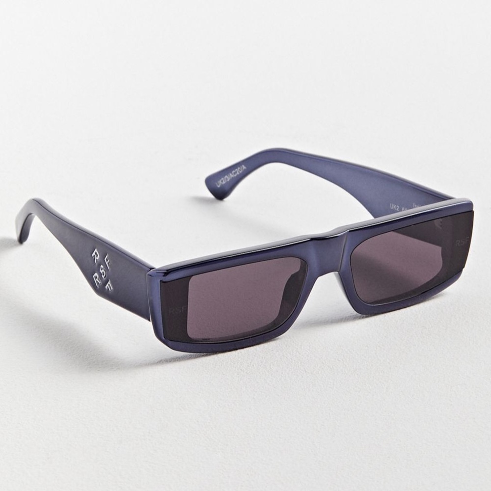 “Issimo” Sunglasses in blue by RetroSuperFuture